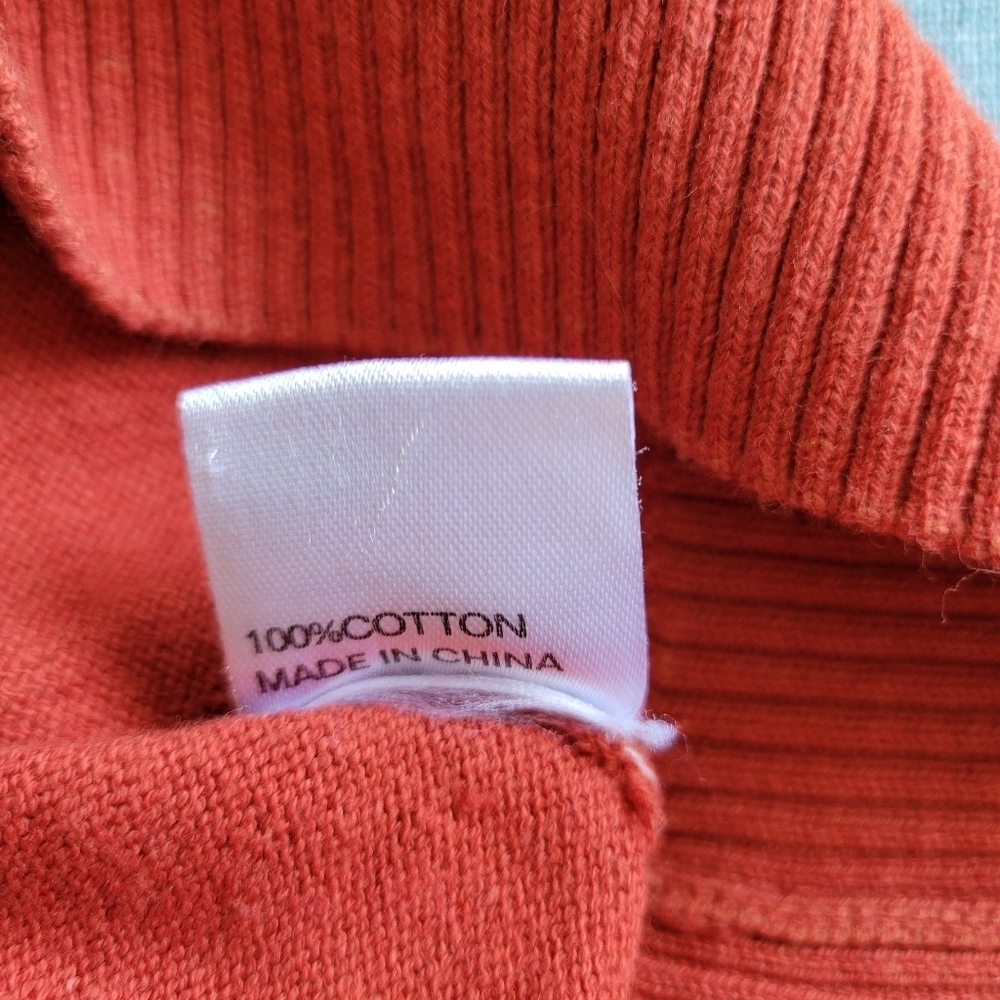 Two Sweaters Bundle. - Picture 10 of 10